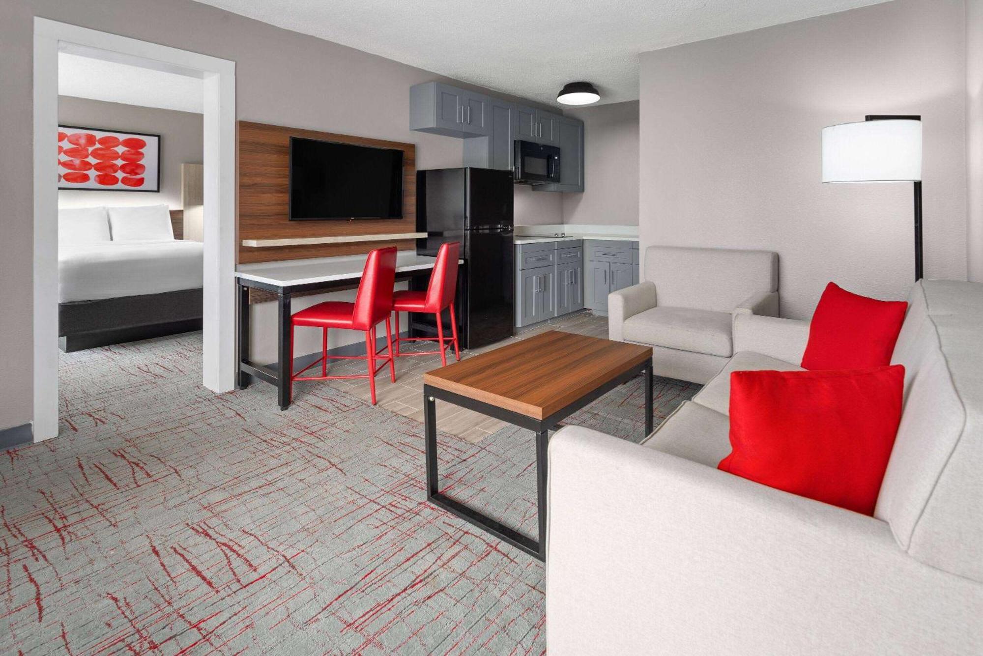 Hawthorn Extended Stay By Wyndham Columbia-Ft Jackson Экстерьер фото