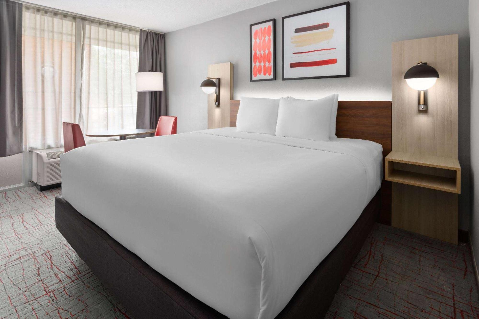 Hawthorn Extended Stay By Wyndham Columbia-Ft Jackson Экстерьер фото